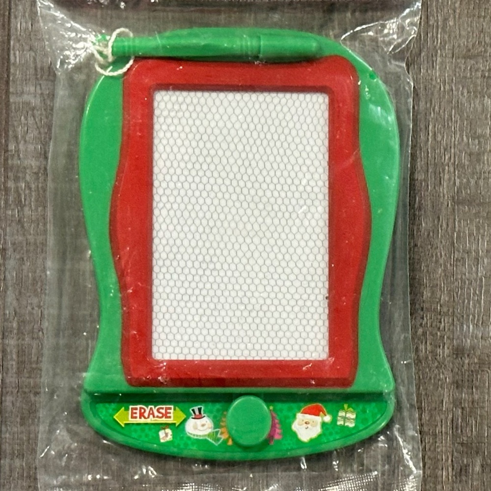 💞 New Christmas Magic Board Magnet Doodle Toy
